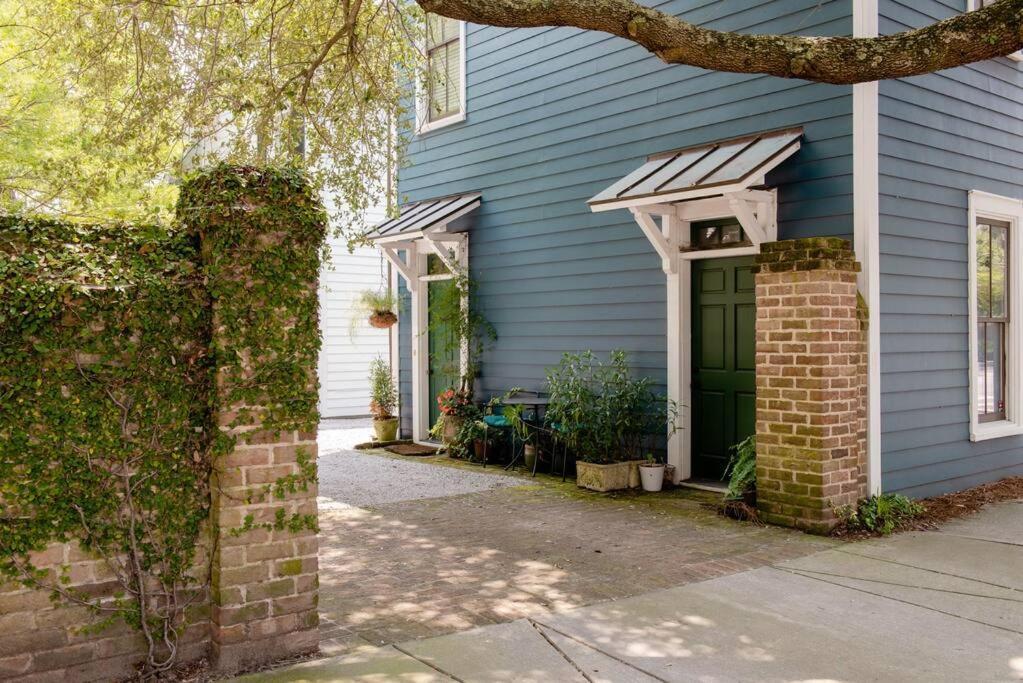 Elegant Sunlit Home With Private Rooftop Oasis Charleston Buitenkant foto